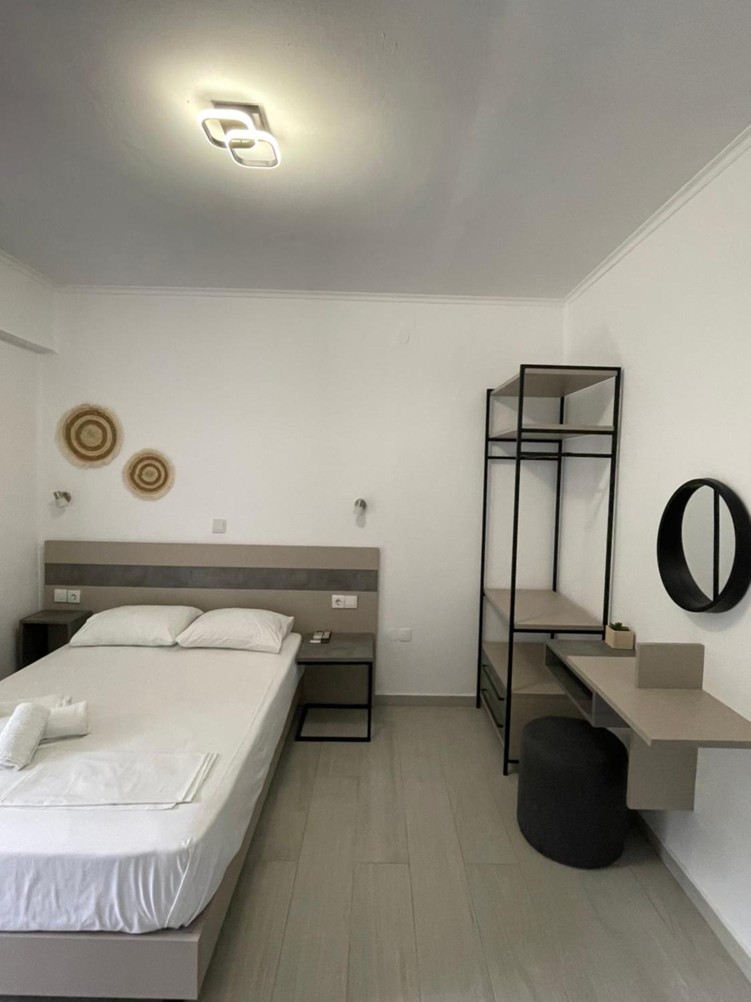ניקיאנה Sunshine Apartments And Rooms מראה חיצוני תמונה