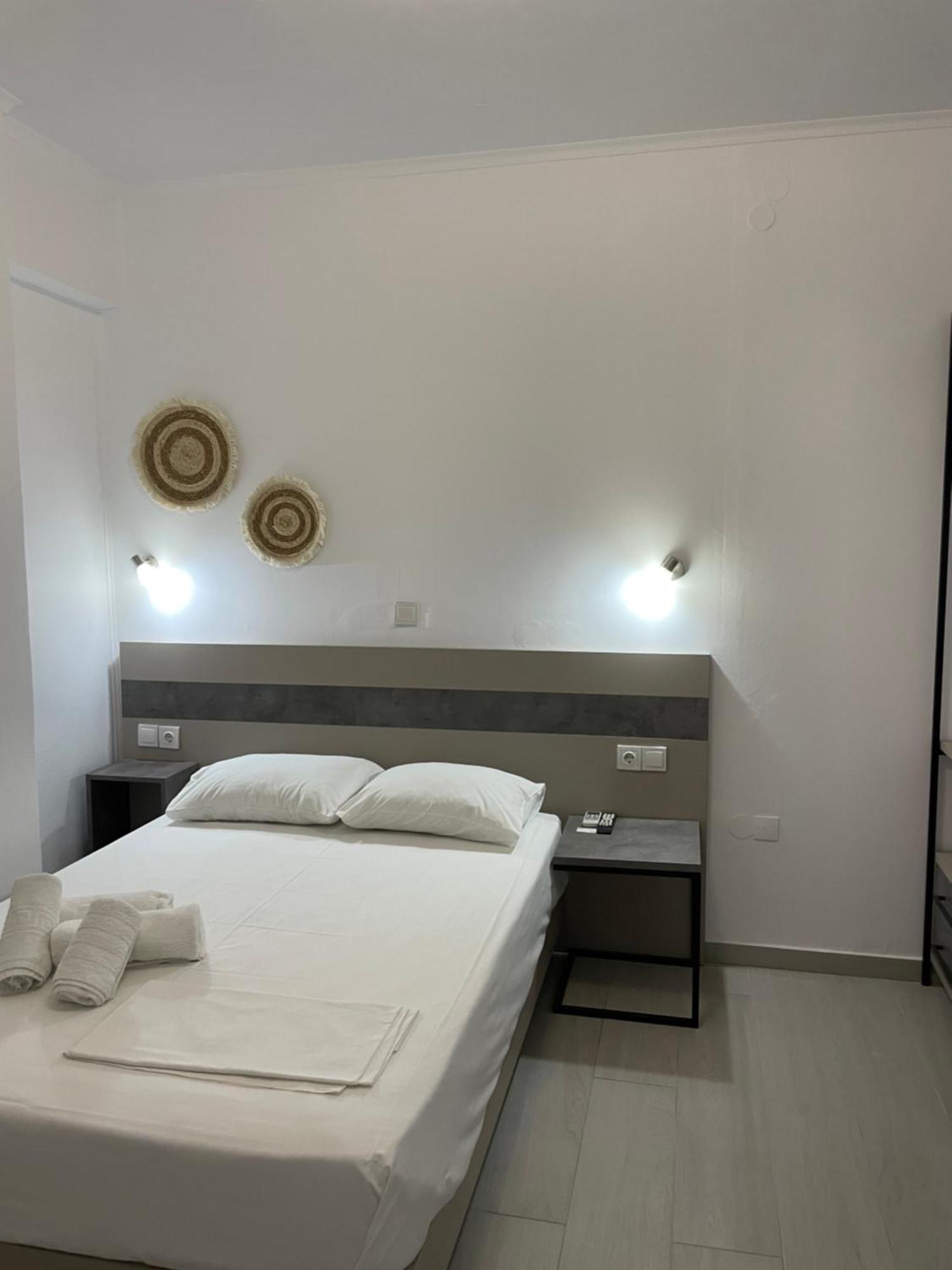 ניקיאנה Sunshine Apartments And Rooms מראה חיצוני תמונה