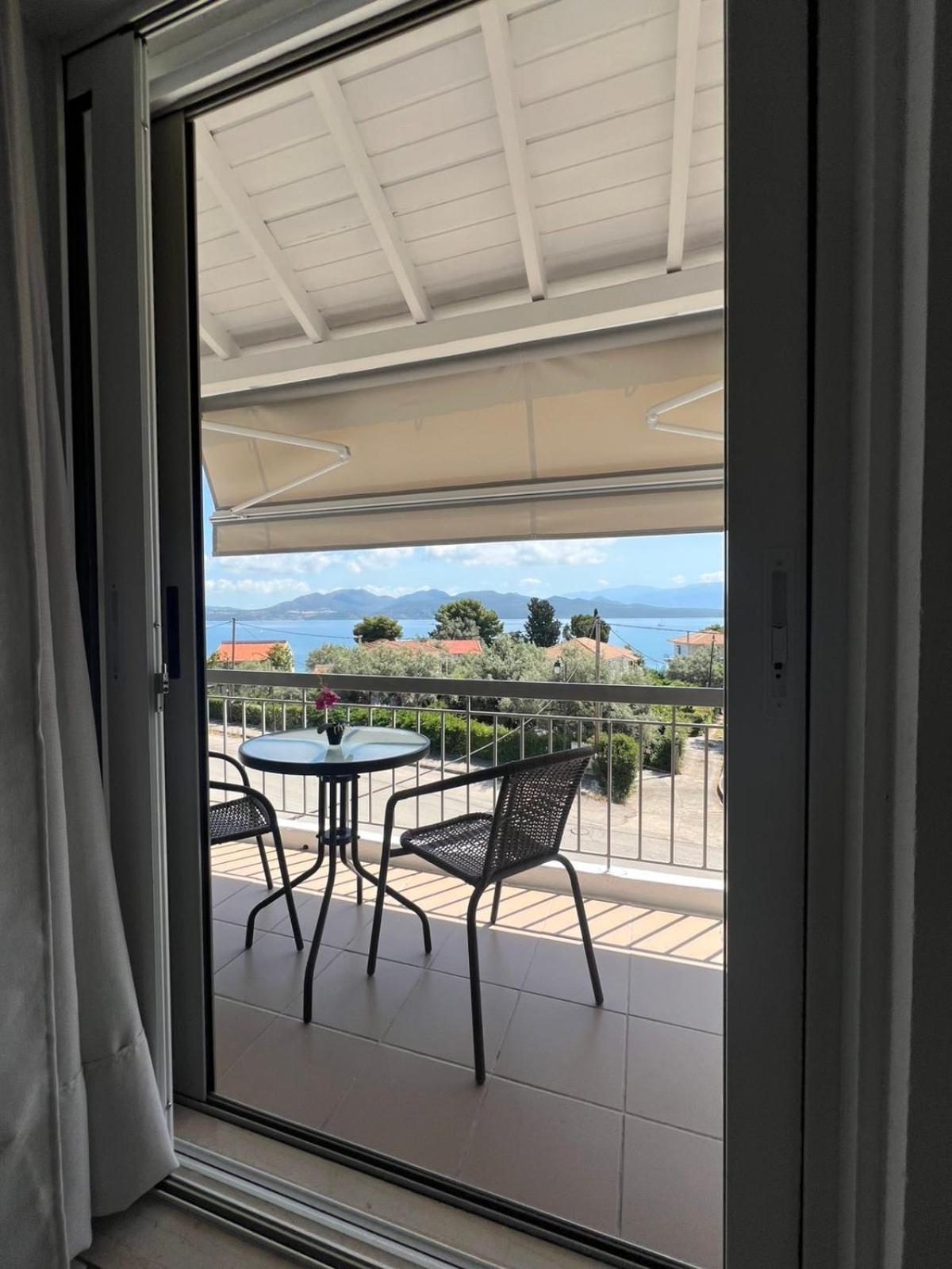 ניקיאנה Sunshine Apartments And Rooms מראה חיצוני תמונה